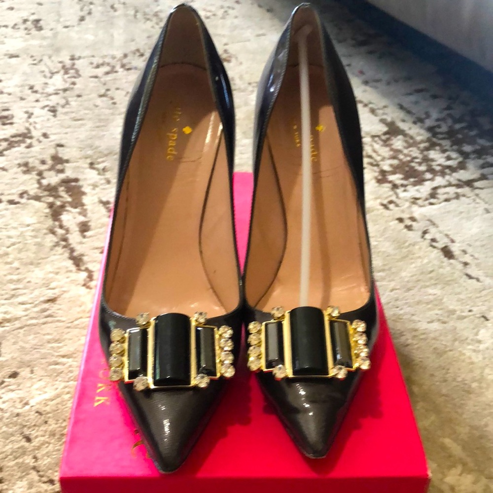 Kate Spade Grey Metallic Patent Pump size 8.5